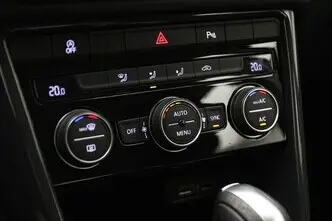 Volkswagen T-Roc, 1.5, 110 kW, bensiin, automaat, esivedu