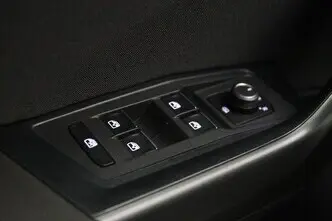 Volkswagen T-Roc, 1.5, 110 kW, bensiin, automaat, esivedu