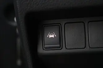 Nissan Qashqai, 1.2, 85 kW, бензин, автомат, передний привод