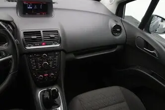 Opel Meriva, 1.4, 88 kW, бензин, механическая, передний привод