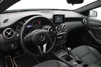 Mercedes-Benz A 180, 1.5, 80 kW, дизель, механическая, передний привод