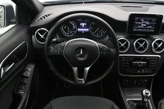 Mercedes-Benz A 180, 1.5, 80 kW, дизель, механическая, передний привод
