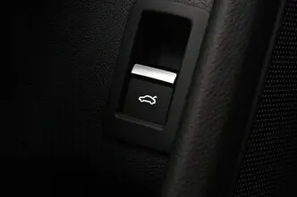 Audi A4, 2.0, 140 kW, hybrid, automatic, front-wheel drive