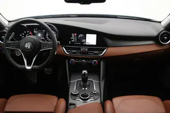 Alfa Romeo Giulia, 2.0, 147 kW, petrol, automatic, rear-wheel drive