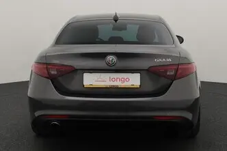 Alfa Romeo Giulia, 2.0, 147 kW, petrol, automatic, rear-wheel drive