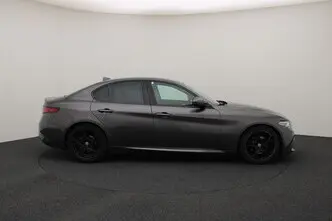 Alfa Romeo Giulia, 2.0, 147 kW, petrol, automatic, rear-wheel drive