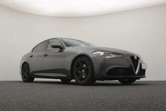 Alfa Romeo Giulia, 2.0, 147 kW, petrol, automatic, rear-wheel drive