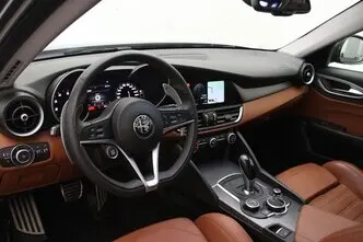 Alfa Romeo Giulia, 2.0, 147 kW, petrol, automatic, rear-wheel drive