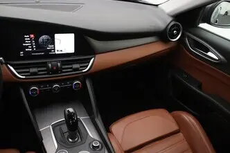 Alfa Romeo Giulia, 2.0, 147 kW, petrol, automatic, rear-wheel drive