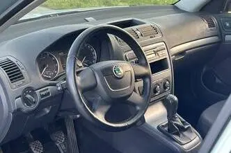 Škoda Octavia, 1.2, 77 kW, petrol, manual, front-wheel drive