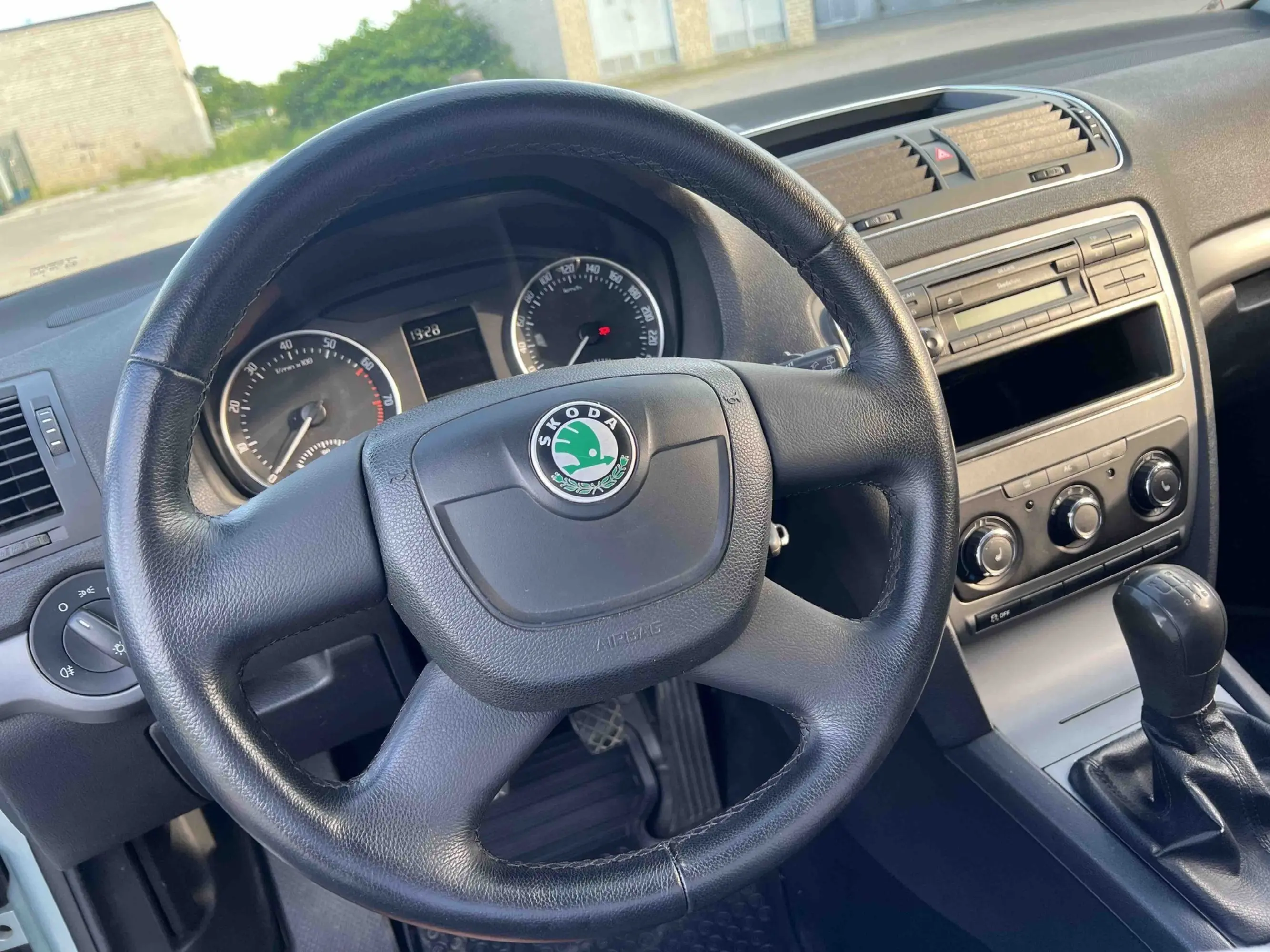 Škoda Octavia, 1.2, 77 kW, petrol, manual, front-wheel drive