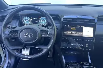 Hyundai Tucson, 1.6, 110 kW, hybrid, automatic, front-wheel drive