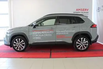 Toyota Corolla Cross, 1.8, 72 kW, hybrid, automatic, front-wheel drive