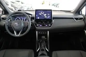 Toyota Corolla Cross, 1.8, 72 kW, hybrid, automatic, front-wheel drive