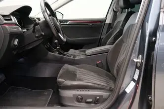 Škoda Superb, 2.0, 140 kW, bensiin, automaat, esivedu