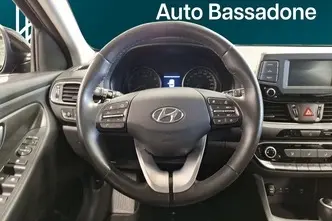 Hyundai i30, 1.4, 103 kW, petrol, automatic, front-wheel drive