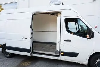 Renault Master, 2.3, 96 kW, diesel, manual, front-wheel drive