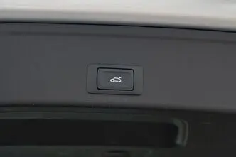Audi A4, 2.0, 110 kW, bensiin, automaat, esivedu