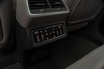 Audi e-tron, 300 kW, elekter, manuaal