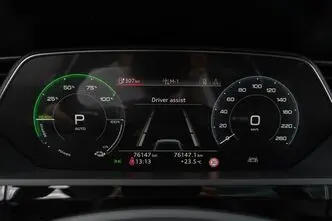 Audi e-tron, 300 kW, elekter, manuaal