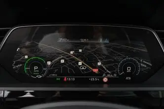 Audi e-tron, 300 kW, elekter, manuaal