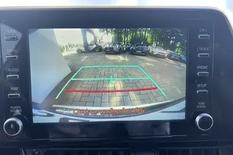 Toyota C-HR, 1.8, 72 kW, hübriid, automaat, esivedu