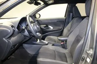 Toyota Yaris Cross, 1.5, 68 kW, hübriid, automaat, esivedu