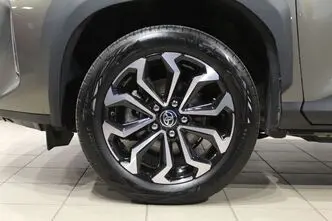 Toyota Yaris Cross, 1.5, 68 kW, hübriid, automaat, esivedu