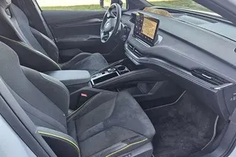 Škoda Enyaq, 77 kW, электричество, автомат, полный привод