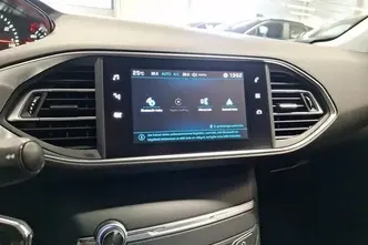Peugeot 308, 1.2, 96 kW, petrol, automatic, front-wheel drive