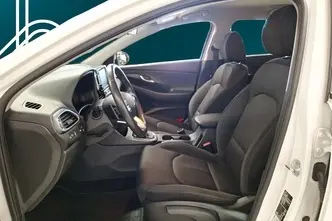 Hyundai i30, 1.4, 103 kW, бензин, автомат, передний привод