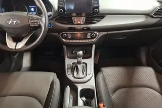 Hyundai i30, 1.4, 103 kW, бензин, автомат, передний привод