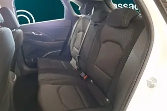 Hyundai i30, 1.4, 103 kW, бензин, автомат, передний привод