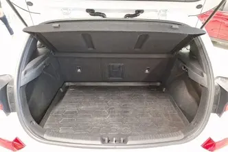 Hyundai i30, 1.4, 103 kW, бензин, автомат, передний привод