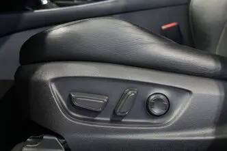 Toyota C-HR, 1.8, 72 kW, hübriid, automaat, esivedu
