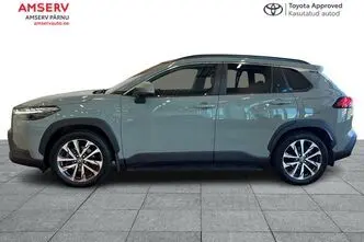Toyota Corolla, 2.0, 112 kW, гибрид, автомат, полный привод
