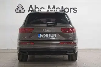 Audi Q7, 3.0, 200 kW, дизель, автомат, полный привод