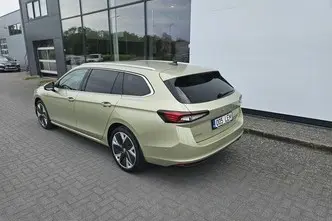 Škoda Superb, 1.5, 110 kW, гибрид, автомат, передний привод