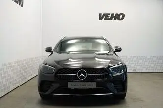 Mercedes-Benz E 300, 2.0, 143 kW, plug-in hybrid, automatic, four-wheel drive