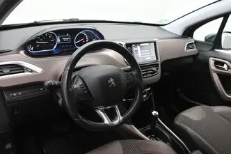 Peugeot 2008, 1.6, 88 kW, бензин, автомат, передний привод