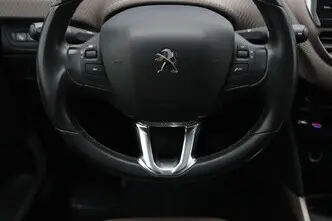 Peugeot 2008, 1.6, 88 kW, бензин, автомат, передний привод