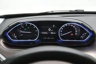 Peugeot 2008, 1.6, 88 kW, бензин, автомат, передний привод