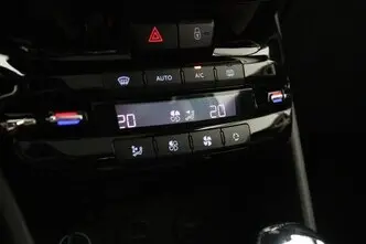 Peugeot 2008, 1.6, 88 kW, бензин, автомат, передний привод