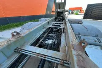 MAN TGA 28.480 6x2, 353 kW, diesel, automatic