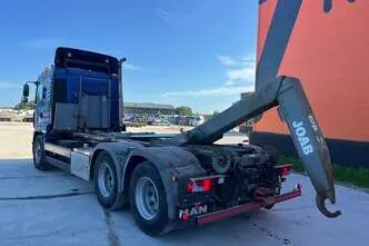 MAN TGA 28.480 6x2, 353 kW, diesel, automatic
