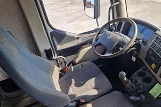 Volvo FL280 4X2 HMF 1560, 206 kW, diisel, manuaal