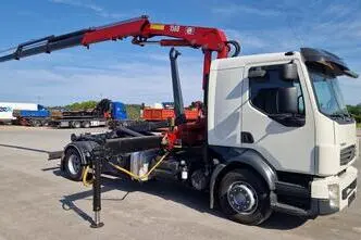 Volvo FL280 4X2 HMF 1560, 206 kW, diisel, manuaal