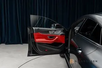 Mercedes-Benz AMG GT, 3.0, 270 kW, бензин, автомат, полный привод