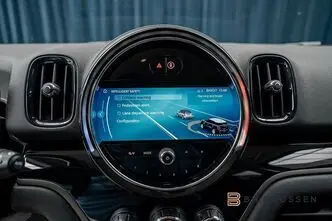 MINI Countryman, 1.5, 162 kW, гибрид, автомат, полный привод