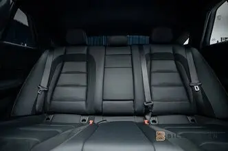 Mercedes-Benz AMG, 3.0, 320 kW, bensiin, automaat, nelikvedu